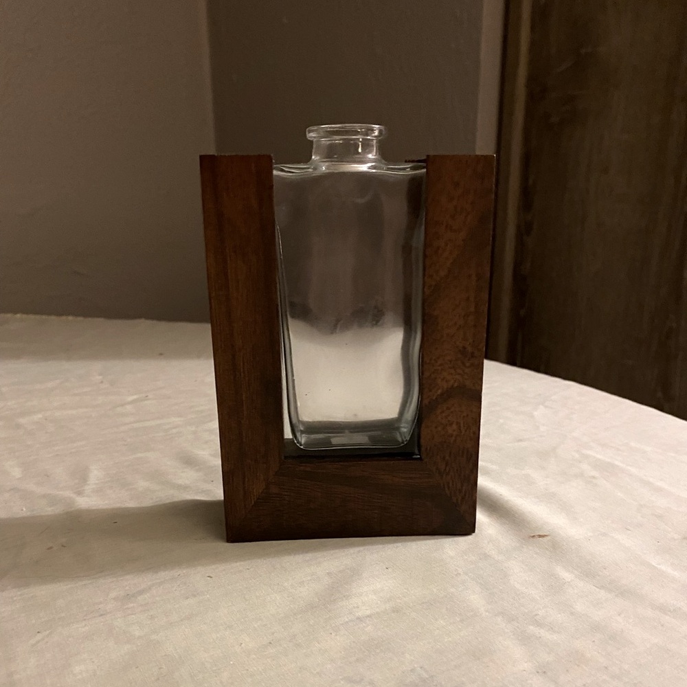 PartyLite Zen Reed Diffuser Holder
